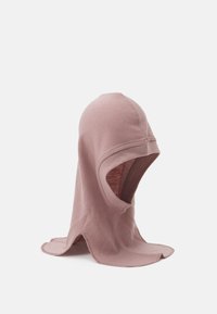 Balaclava in tessuto rosa con cappuccio, viso aperto e collo allungato. Texture morbida con cuciture lisce e design minimalista.
