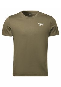 Olivově zelené tričko Reebok s krátkým rukávem, kulatým výstřihem a malým bílým logem na levé straně hrudi.