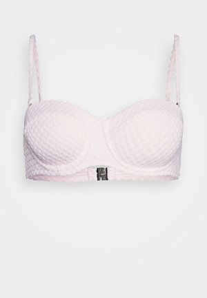 Sutiã bandeau texturizado rosa com copas estruturadas, alças finas ajustáveis e fecho metálico frontal.