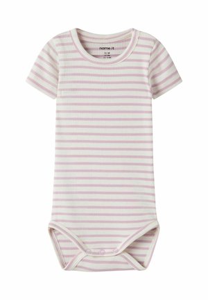 Kratkoročni otroški bodi s progo, bele in svetlo roza vodoravne črte in tremi sponkami na dnu.