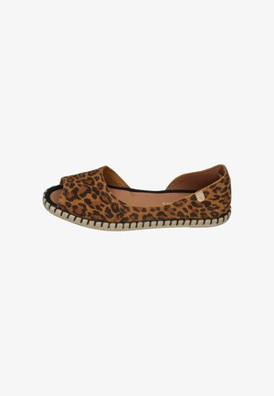 Brown leopard print open-toe flat shoe with stitched beige sole and slip-on design.