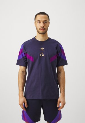 adidas Originals LA GALAXY  SHORT SLEEVE - Print T-shirt - noble ink