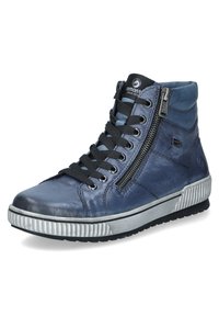 Baskets montantes en cuir bleu avec lacets noirs, zip latéral, semelle en caoutchouc et accents texturés. Présente des finitions grises contrastantes et un logo.