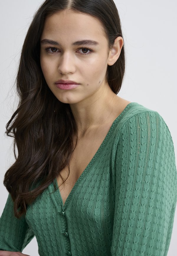 IRFANTINO - Cardigan2