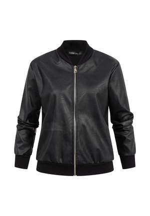 Svart bomberjakke i kunstskinn med frontglidelås, ribbestrikkede mansjetter, krage og kant, med lett synlige naturlige folder.