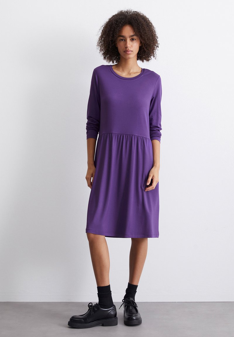 Marc O'Polo DENIM CREWNECK - Jersey dress - active purple/purple -  Zalando.co.uk