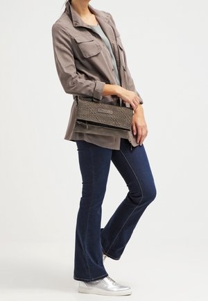 Fritzi aus Preußen Clutches - grey