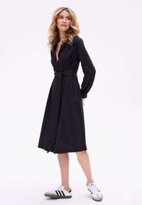 blue shadow MERLIN - Blousejurk - black