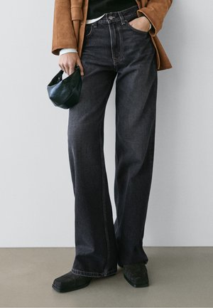 Massimo Dutti HIGH WAIST WITH FRAYED HEMS - Džíny Straight Fit - royal blue