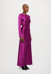 ML Monique Lhuillier MARIE LONG SLEEVE LONG DRESS - Proginė apranga - mulberry