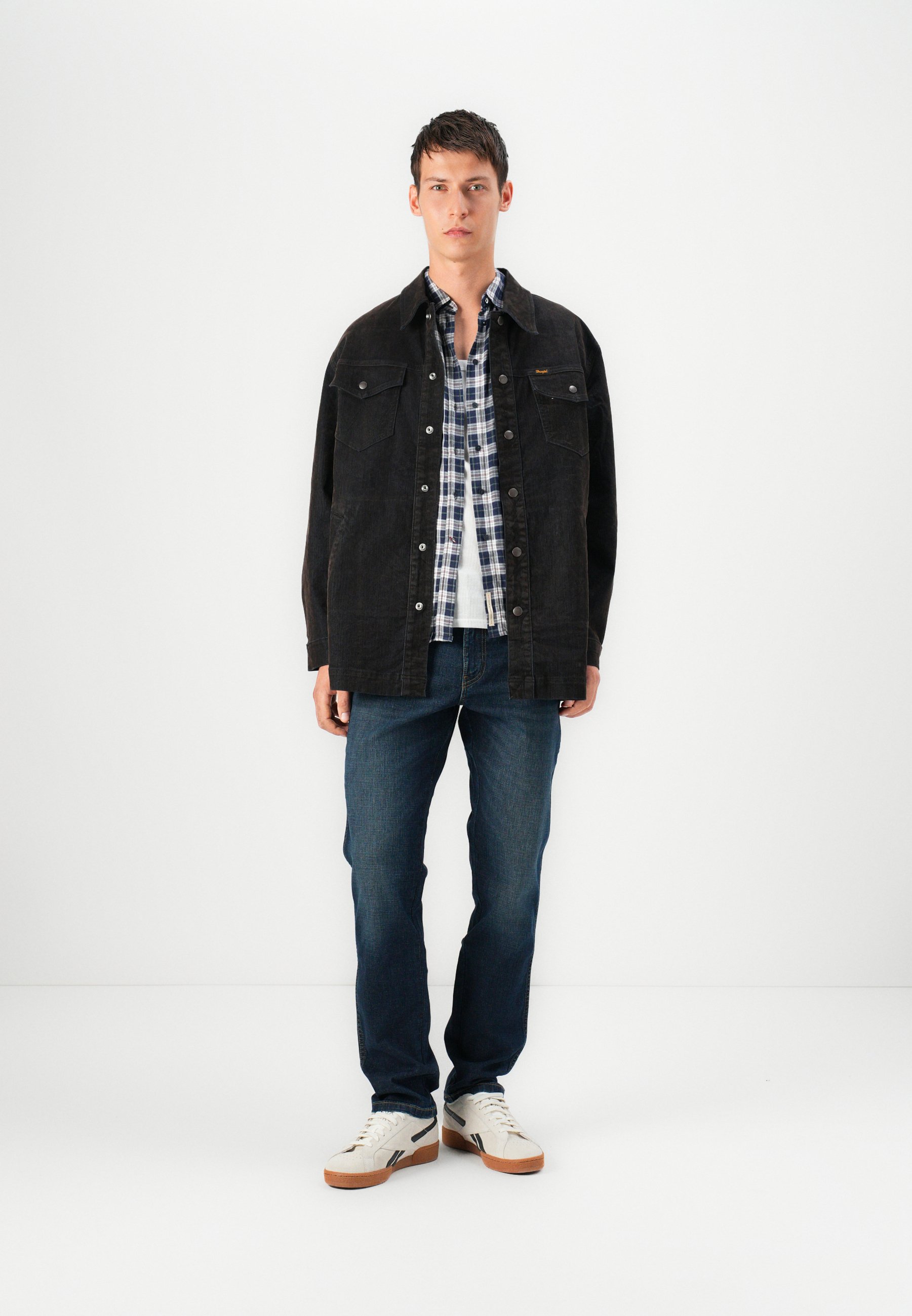 Wrangler WRANGE JACKET - Denim jacket - mole/black denim - Zalando