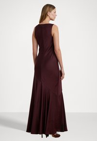 Lauren Ralph Lauren BOW-TRIM CHARMEUSE COWLNECK GOWN - Oblečenie na špeciálnu príležitosť - pinot noir