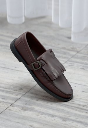 VEGA T BAR - Našuchovačky - maroon