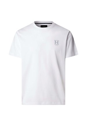 Biała koszulka z krótkim rękawem, okrągłym dekoltem i małym szarym logo Hackett na lewej piersi.