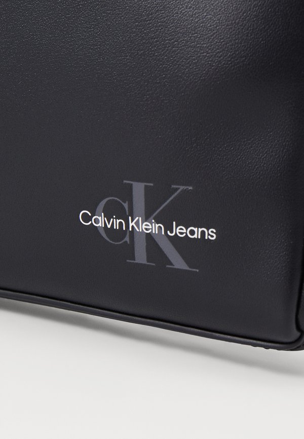 MONO LOGO REPORTER - Cross body bag2