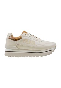 Zapatilla blanca de cuero con un acento texturizado beige en el talón, plantilla blanca elevada y un logotipo en el costado. Cuerdas redondas y suela de goma.