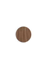 Echantillon de cheveux synthétiques en forme circulaire, couleur brun clair avec une texture fine et lisse et de subtiles variations de teinte.
