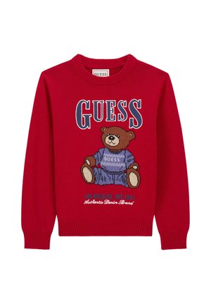 Maglione rosso lavorato a maglia con una grafica di un orso che indossa una camicia blu, con il logo "GUESS" e testi decorativi in bianco e blu navy. Maniche e scollatura a costine.