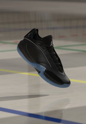 Jordan, TRIANGLE UNISEX - Баскетболни обувки - black/mtlc silver coloured
