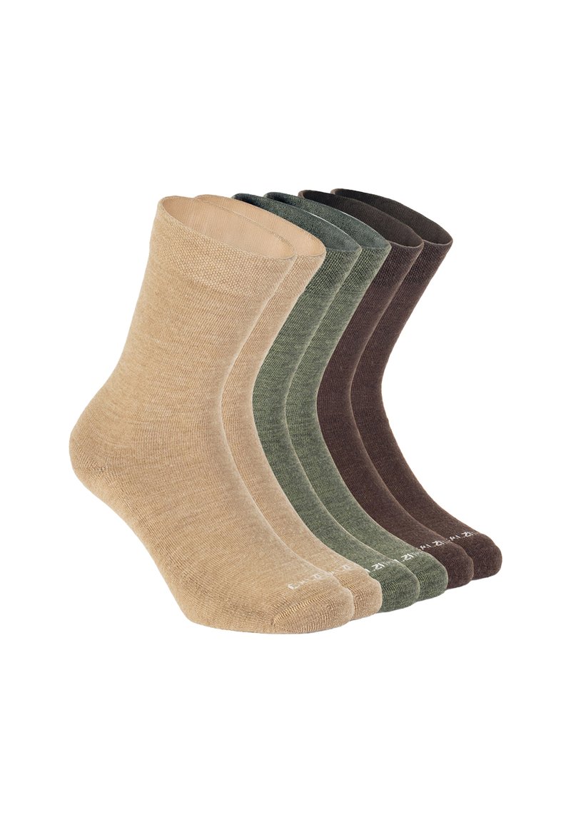 Sześć par gładkich skarpetek typu crew w odcieniach beżu, zieleni i brązu, ułożonych obok siebie na białym tle.
