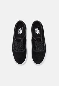 Vans AUTHENTIC - Sportcipő - black