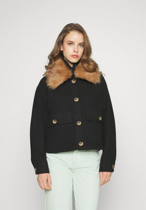 ONLY Petite ONLEMMA SHORT SHACKET - Καλοκαιρινό μπουφάν - black