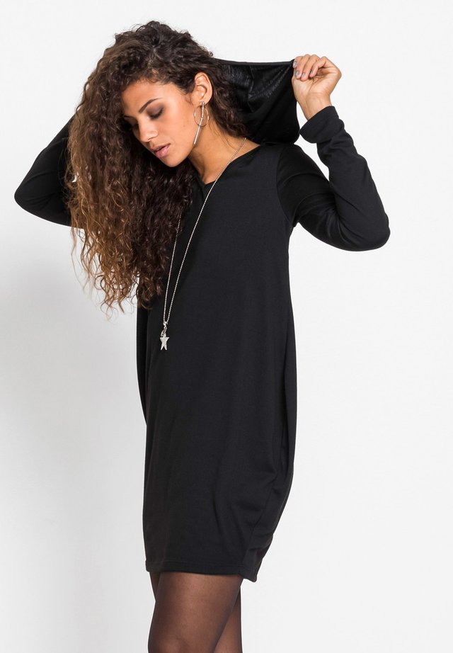 MIT KAPUZE - Jerseykleid - schwarz