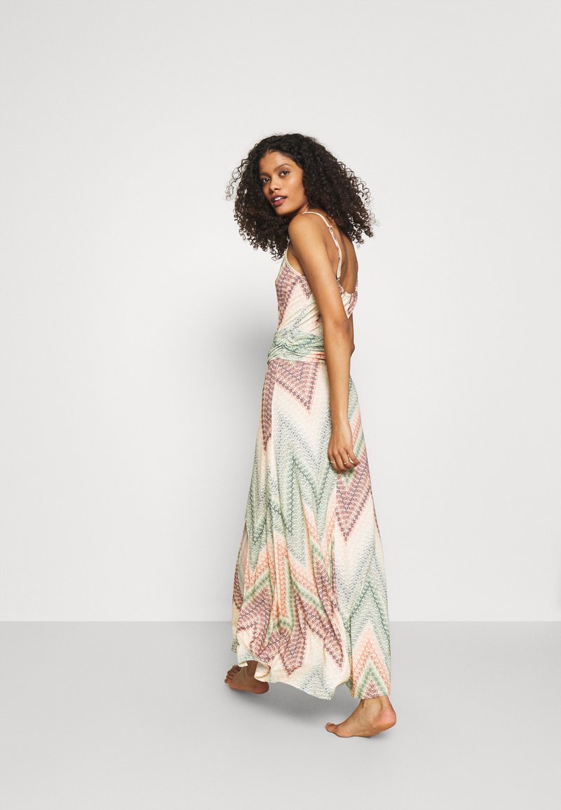 Lascana Kleid Strandaccessoire Grun Rost Mehrfarbig Zalando De 