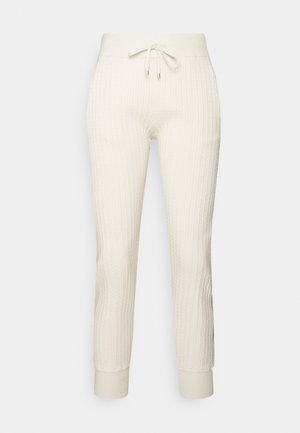 CABLE-KNIT JOGGER PANT - Pantaloni sportivi - mascarpone cream