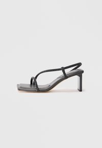 Unselected, black