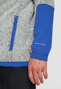 Columbia ARCTIC CREST™ SHERPA FULL ZIP - Flisinė striukė - mountain blue, white