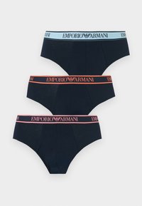 Δεν επιλέχθηκε, armani blue