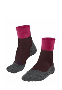 Calze alla caviglia bordeaux e grigie con un bordo rosa a costine nella parte superiore, progettate per comfort e supporto durante le attività.