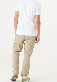 Garcia Kapsáče - brown