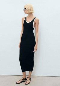 Mango - WITH CONTRASTING DETAILS - Jumper dress - black Thumbnail Image 1