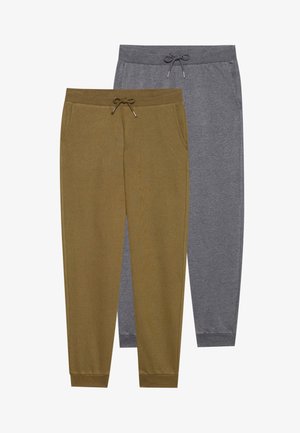 To par joggebukser: en oliven grønn og en grå. Begge har elastisk midje, snor og sidelommer.