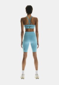 On STUDIO - Sport-BH mit leichter Stützkraft - niagara