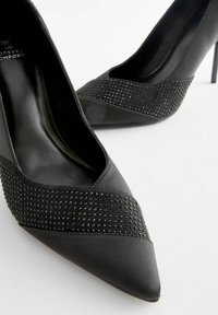 Next FOREVER COMFORT SEQUIN POINT TOE  - Pumps - black