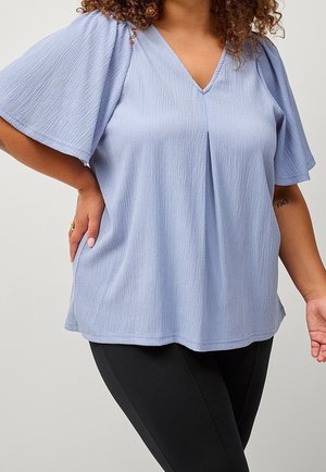 Blusa - light blue