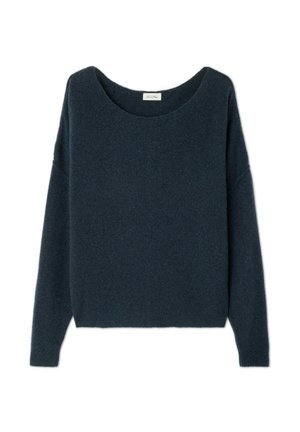 Mørkeblå, strikket sweater med en bred, rund halsudskæring og sænkede skuldre. Blød tekstur og afslappet pasform, ingen synlige lukninger.