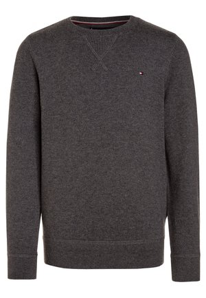 Mørkegrå crewneck-sweater med lange ærmer, ribkanter ved ærmer og kant samt lille trikolore-logo på venstre bryst.