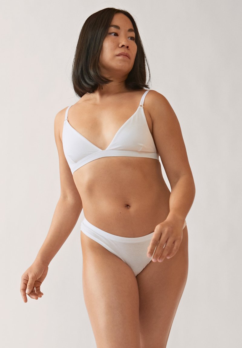 ARMEDANGELS FAARA - String - white