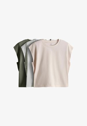 Set di tre top senza maniche con scollo tondo in beige, grigio chiaro e verde oliva, ordinatamente sovrapposti su sfondo bianco.