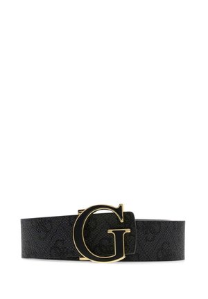 Ceinture noire texturée avec une grande boucle en forme de lettre G dorée et noire centrée sur un fond blanc.
