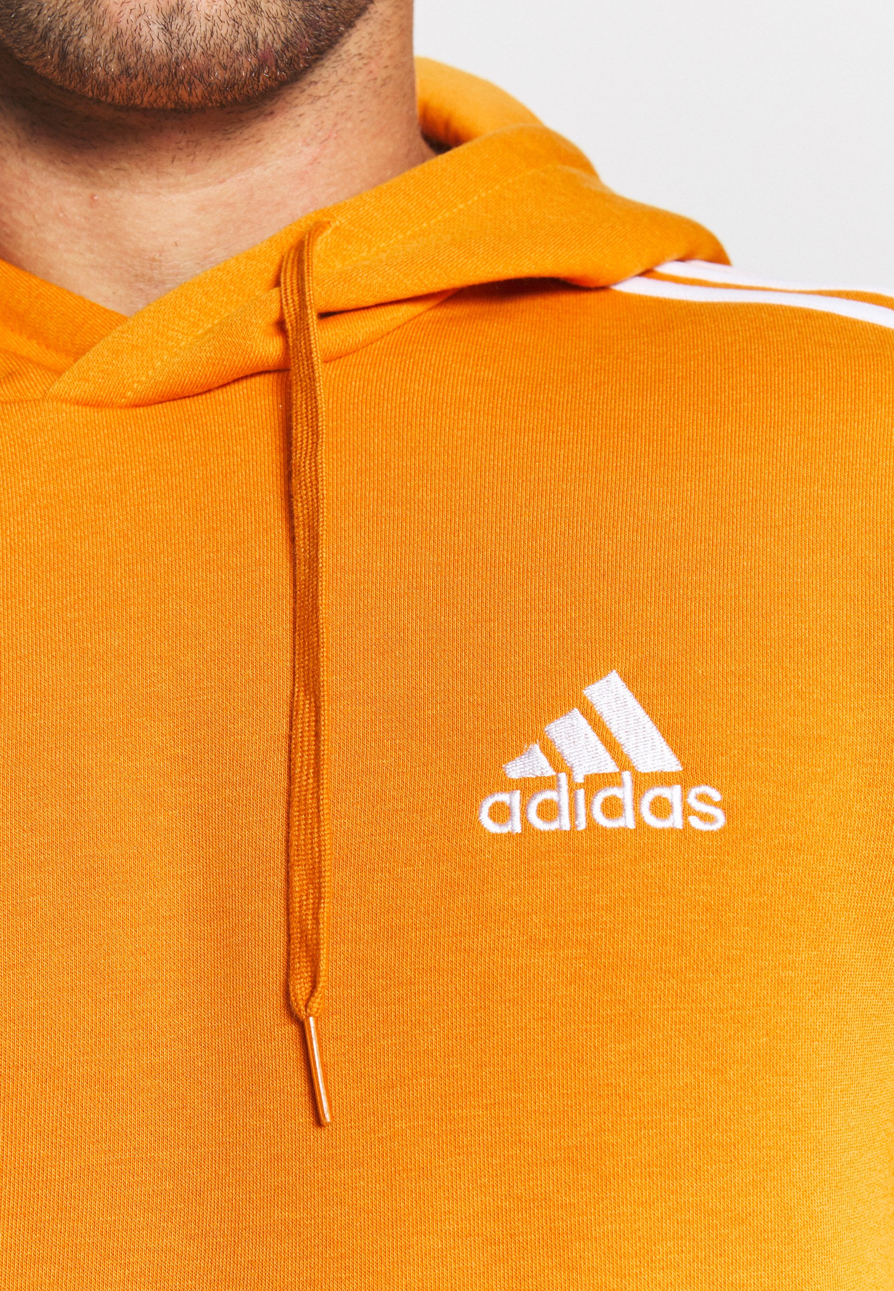 adidas Performance 3 STRIPES ESSENTIALS 