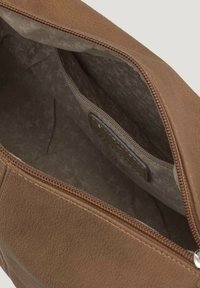 TOM TAILOR TTCAIA M - Umhängetasche - cognac