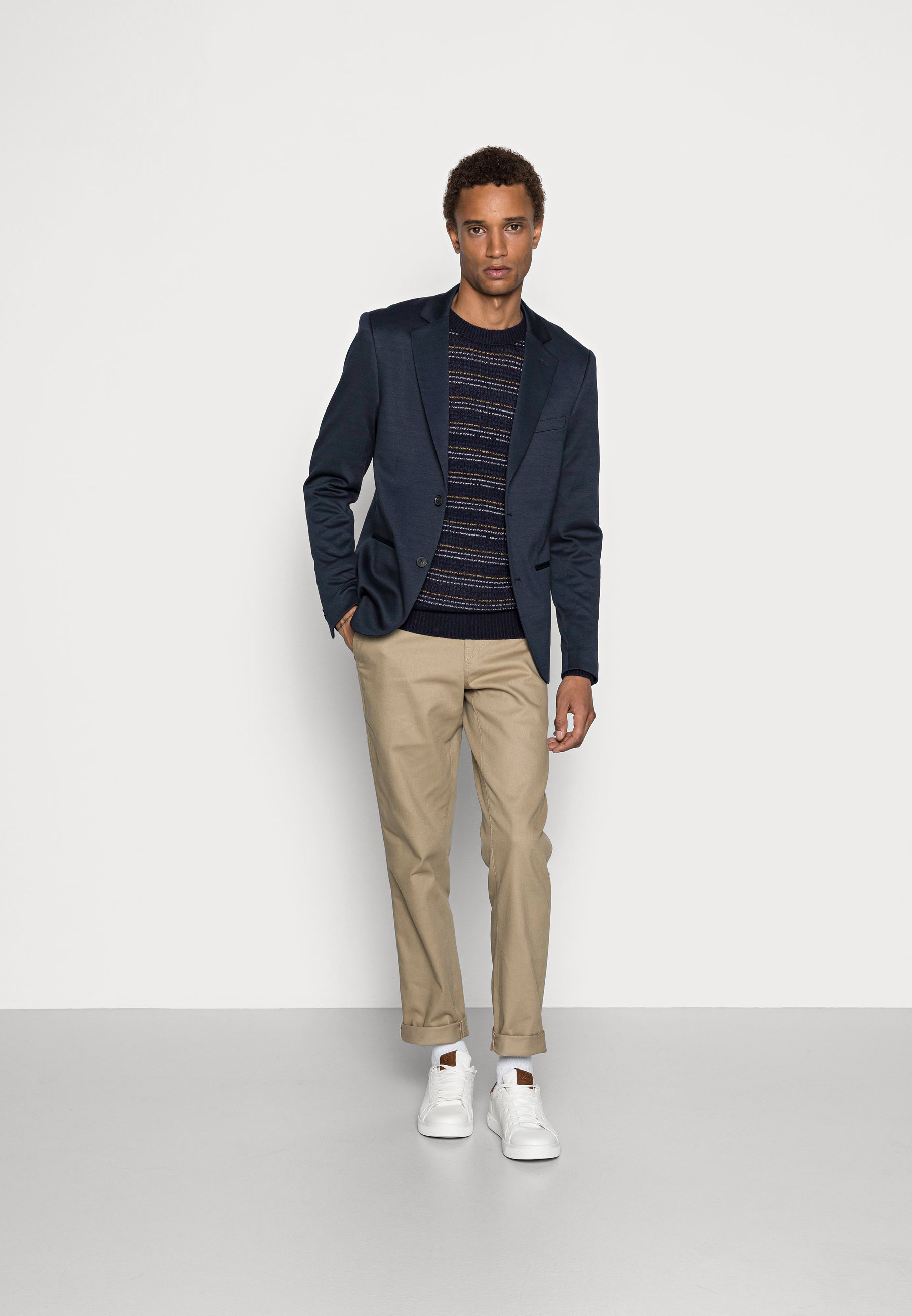crew neck blazer