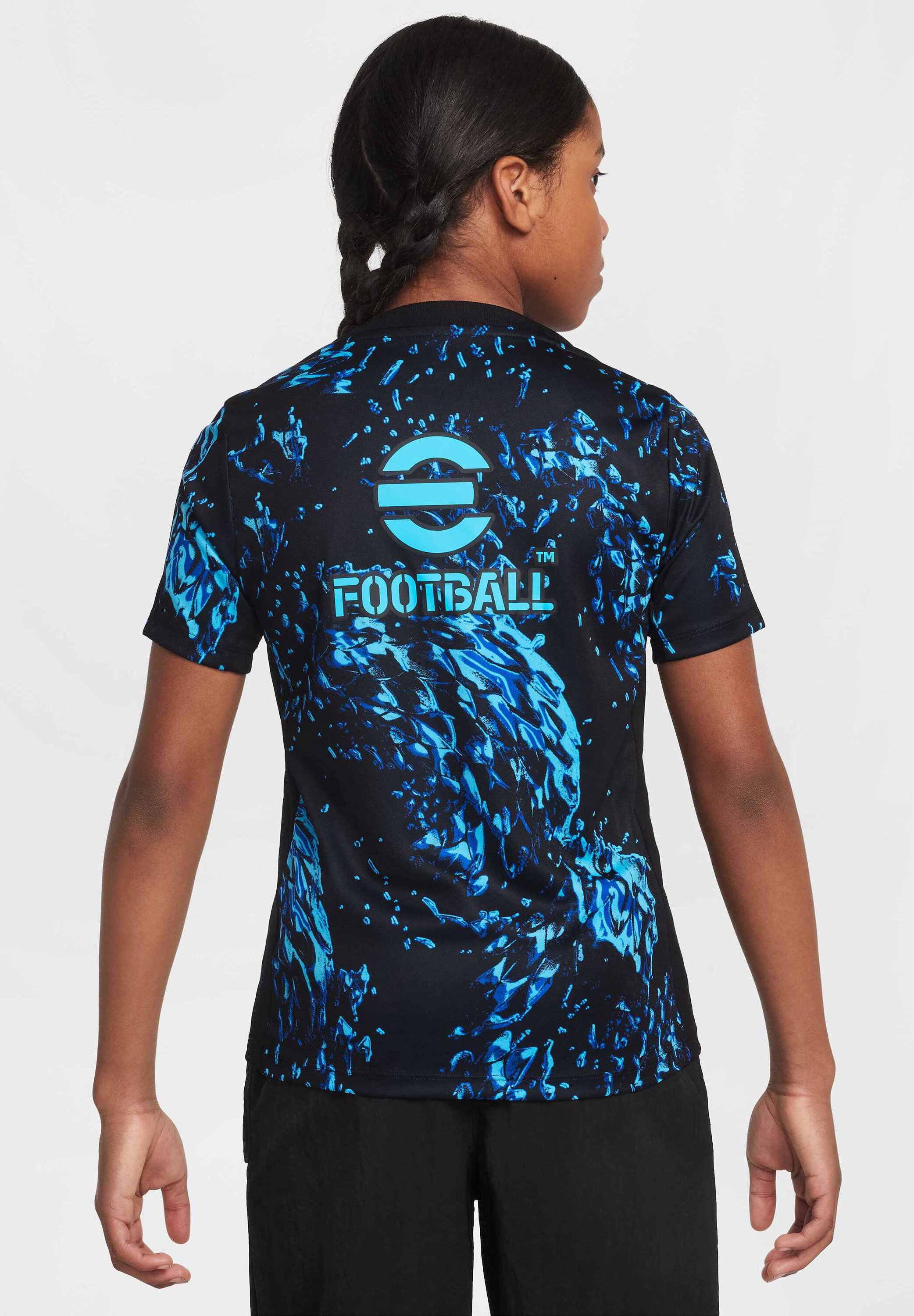 nike chlorine blue shirt