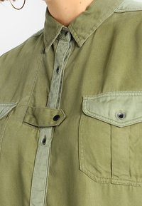 Scotch & Soda Robe chemise - khaki