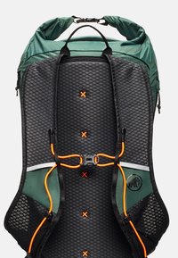 Mammut AENERGY - Vätskeryggsäck - dark jade
